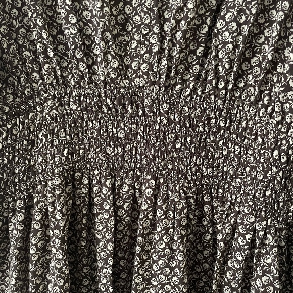 GAP Dress - Picture 2 of 6